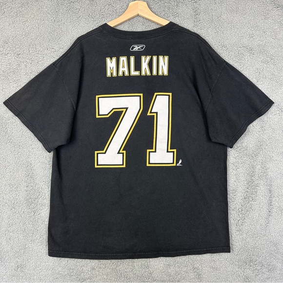 Pittsburgh Graphic T-Shirt 3 Piece Bundle Size Medium and Large - Picture 12 of 15